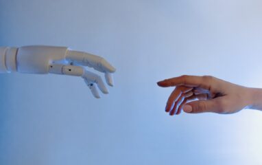 Roboterhand menschliche Hand